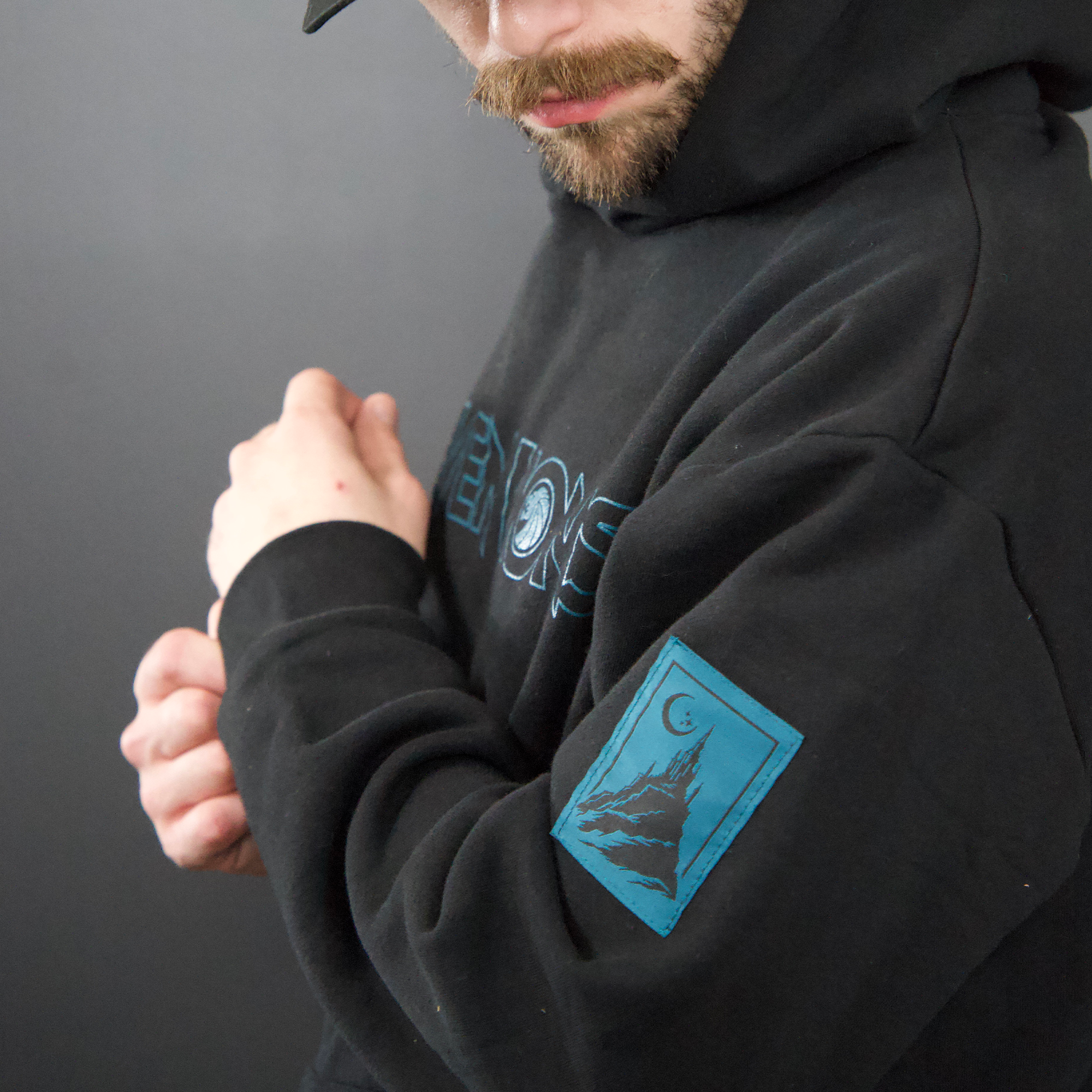 SEVEN LIONS CRESCENT MOON HEAVYWEIGHT HOODIE