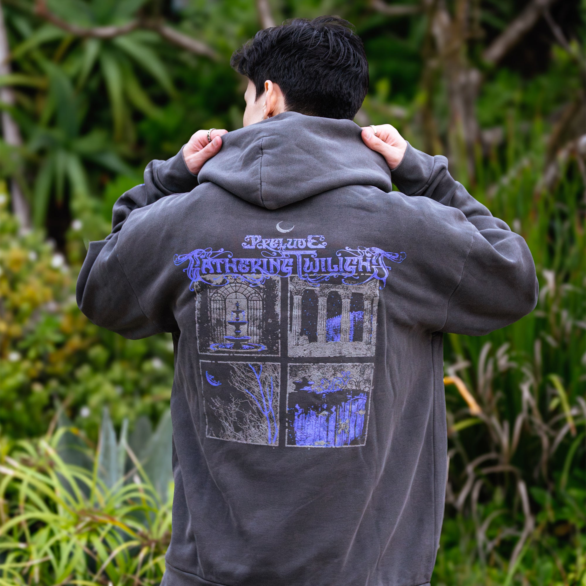 SEVEN LIONS - GATHERING TWILIGHT HOODIE