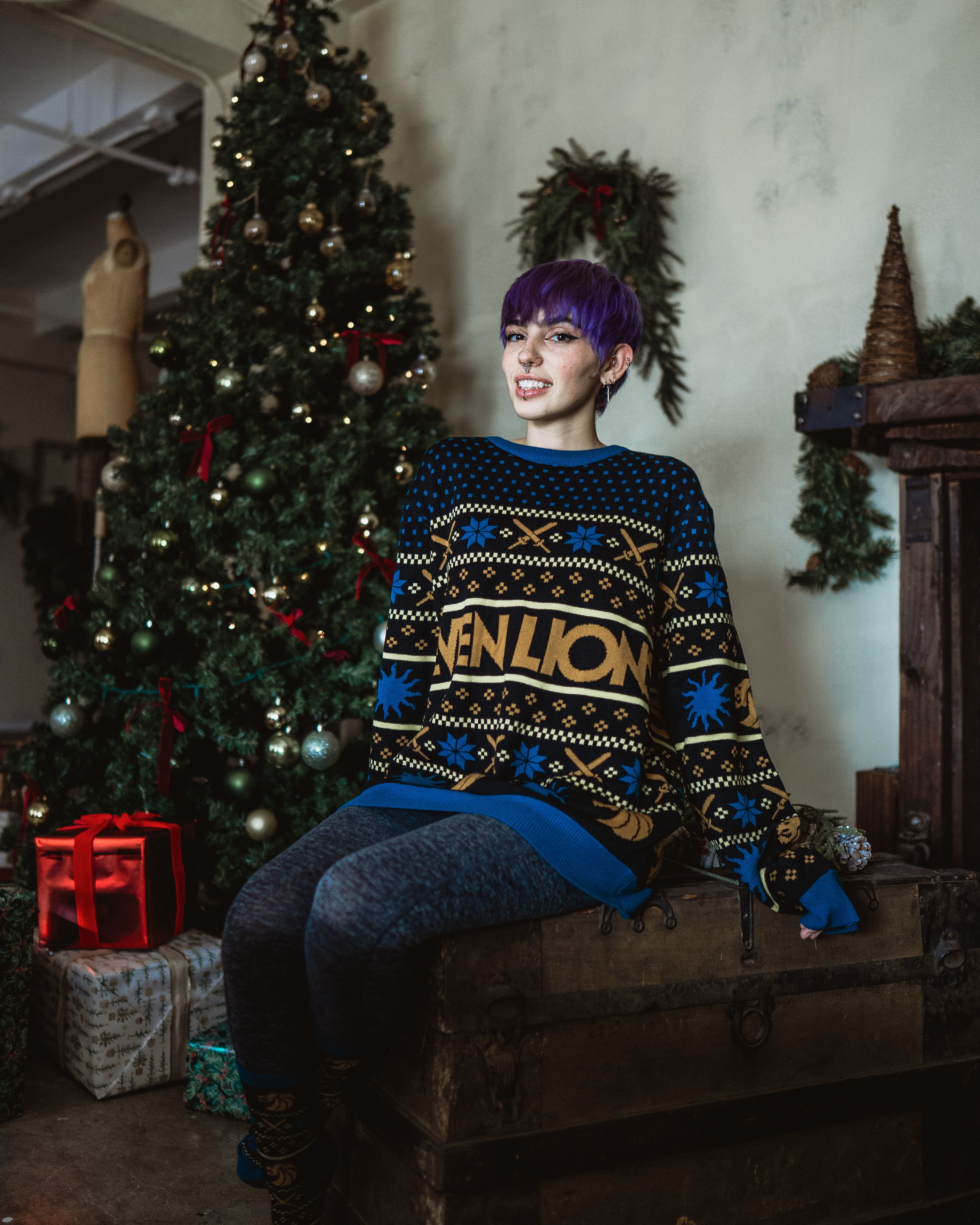 SEVEN LIONS - KNIT HOLIDAY SWEATER – Seven Lions Store